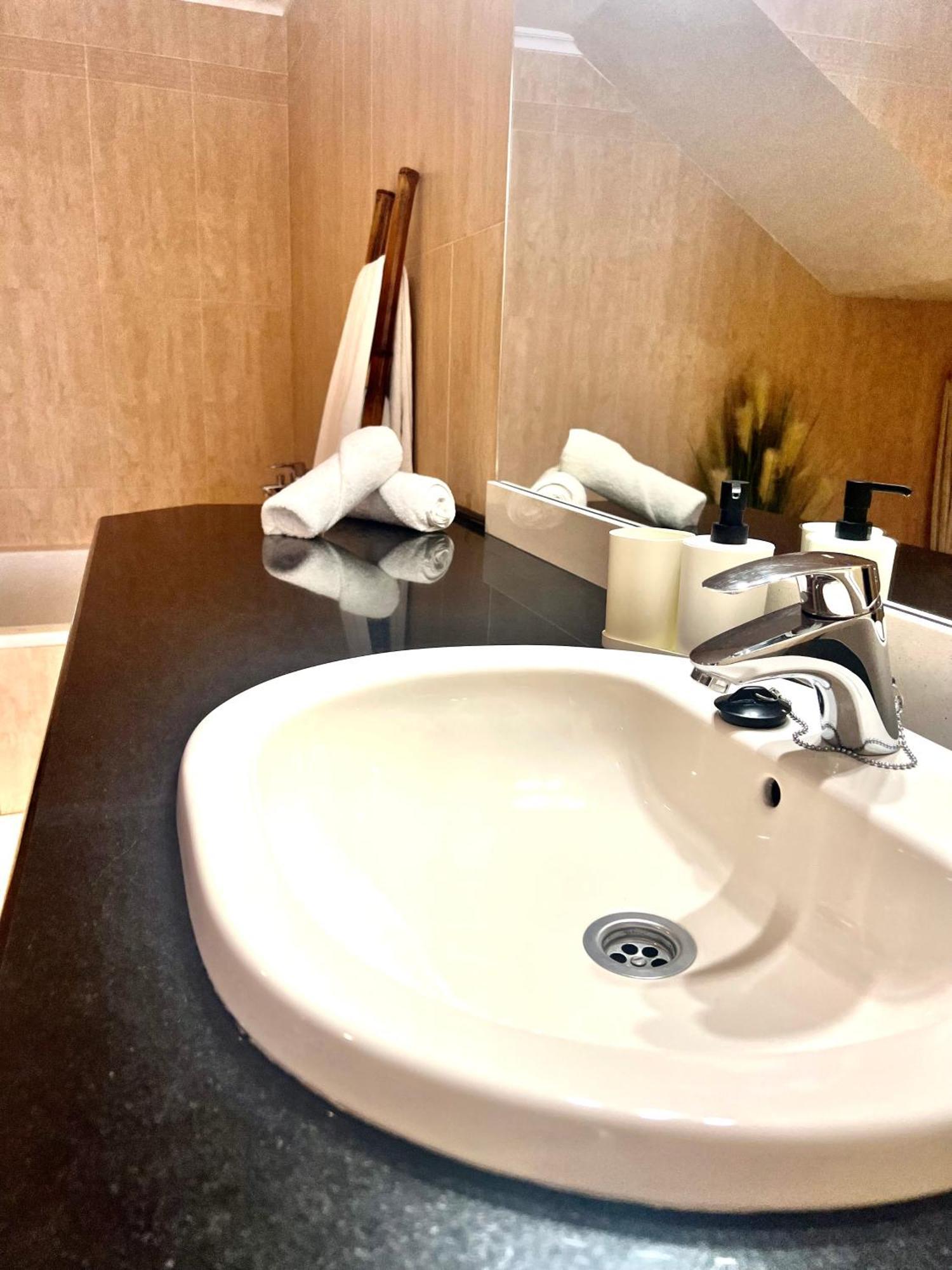Apartamentos San Antonio Aranda de Duero Εξωτερικό φωτογραφία